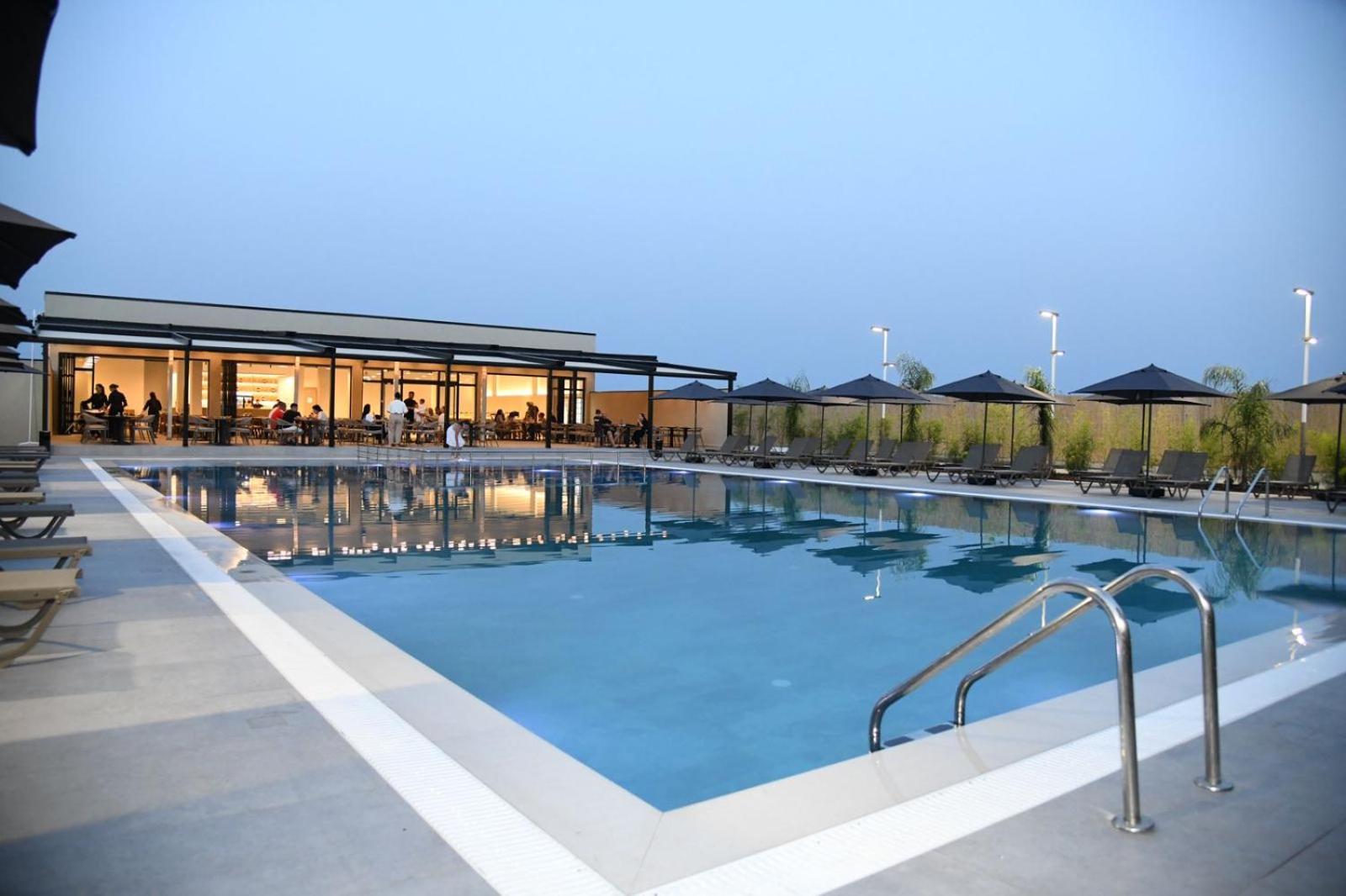 Amber Village Spille Exterior foto